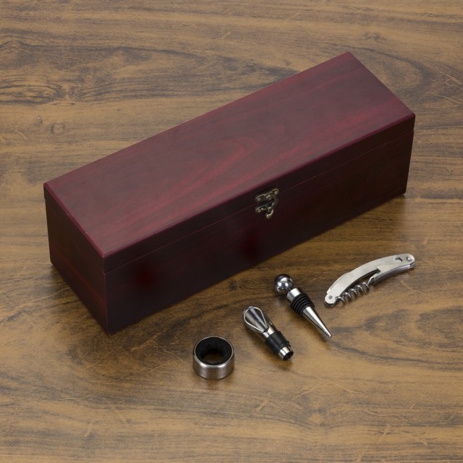 Kit Vinho 4 peças Personalizado com Logo para Brindes