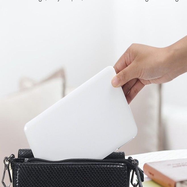 Porta-Máscaras em Plástico BPA FREE.