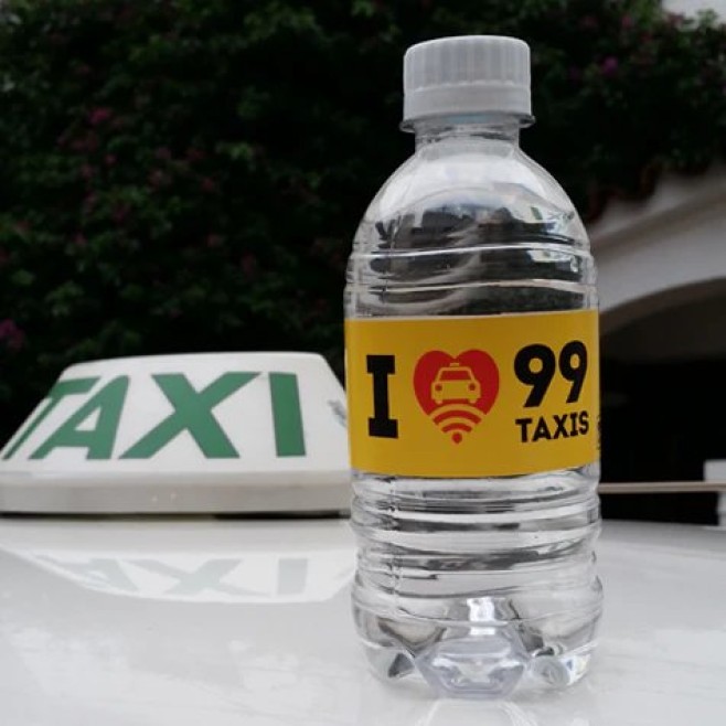 Garrafinha de Água Personalizada